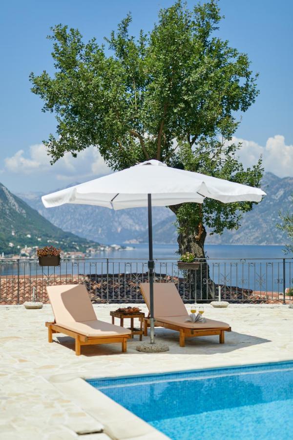 Our Sunset Apartments With Pool And Sea View Kotor Dış mekan fotoğraf