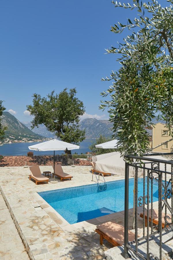 Our Sunset Apartments With Pool And Sea View Kotor Dış mekan fotoğraf
