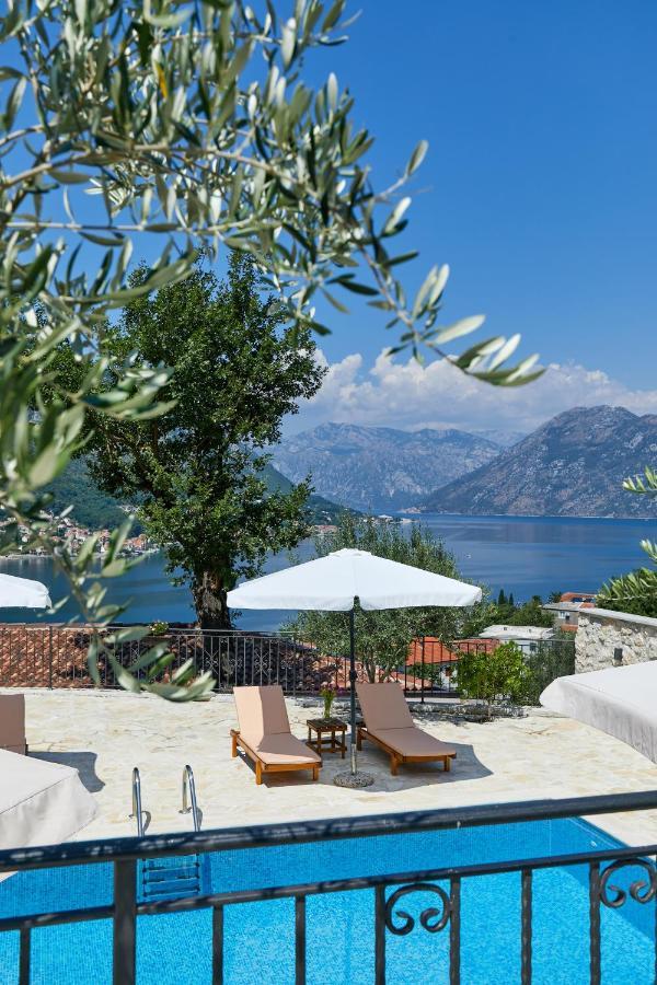 Our Sunset Apartments With Pool And Sea View Kotor Dış mekan fotoğraf