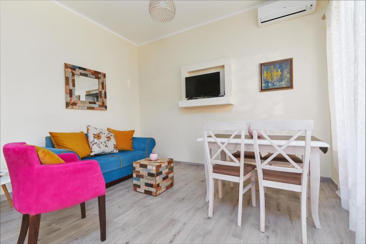 Our Sunset Apartments With Pool And Sea View Kotor Dış mekan fotoğraf